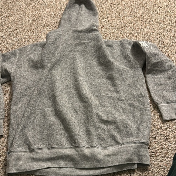 Sweatshirt - Picture 3 of 3